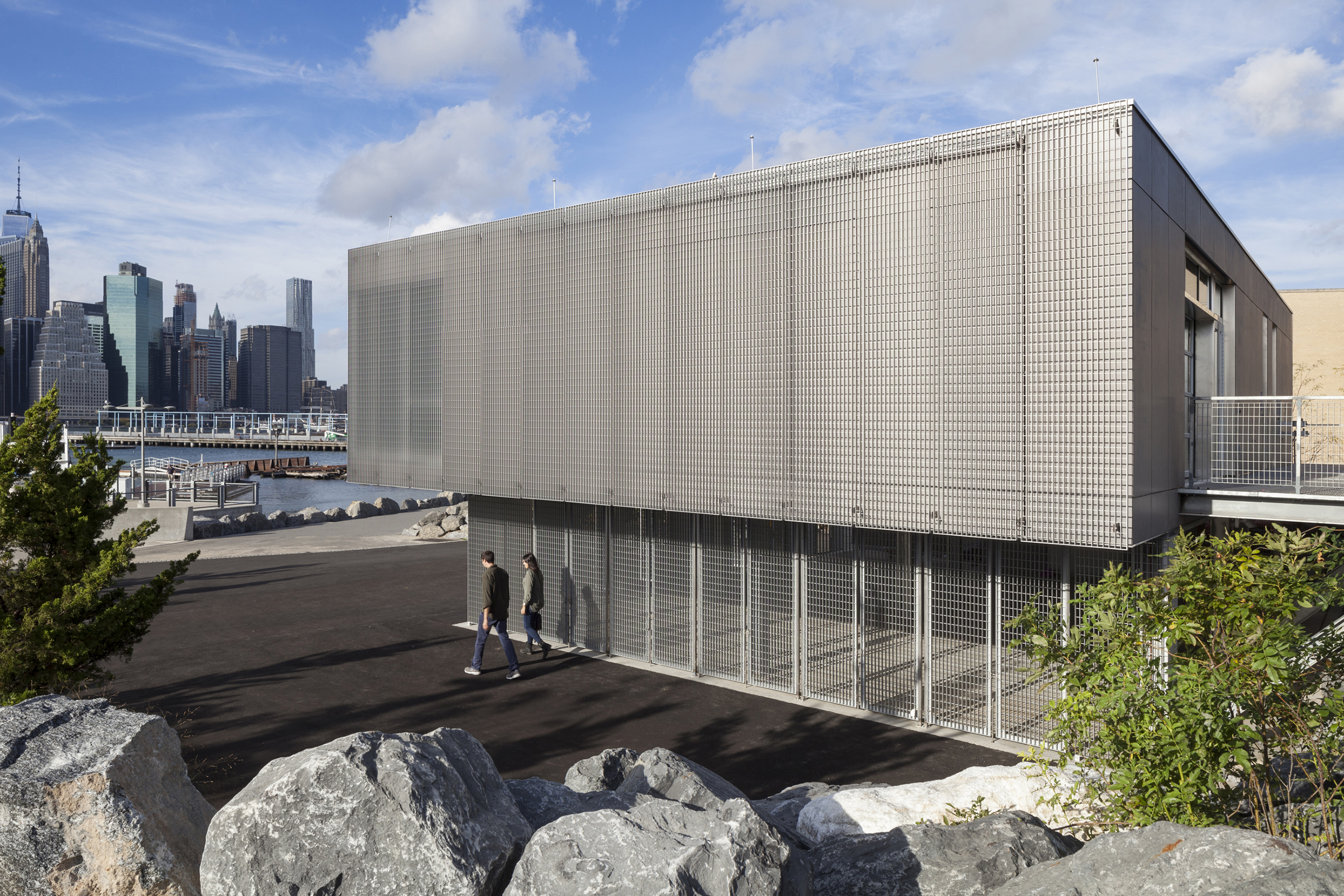 Boathouse in Brooklyn Bridge Park, Location: Brooklyn NY, Architect: Murphy Architecture Research Office