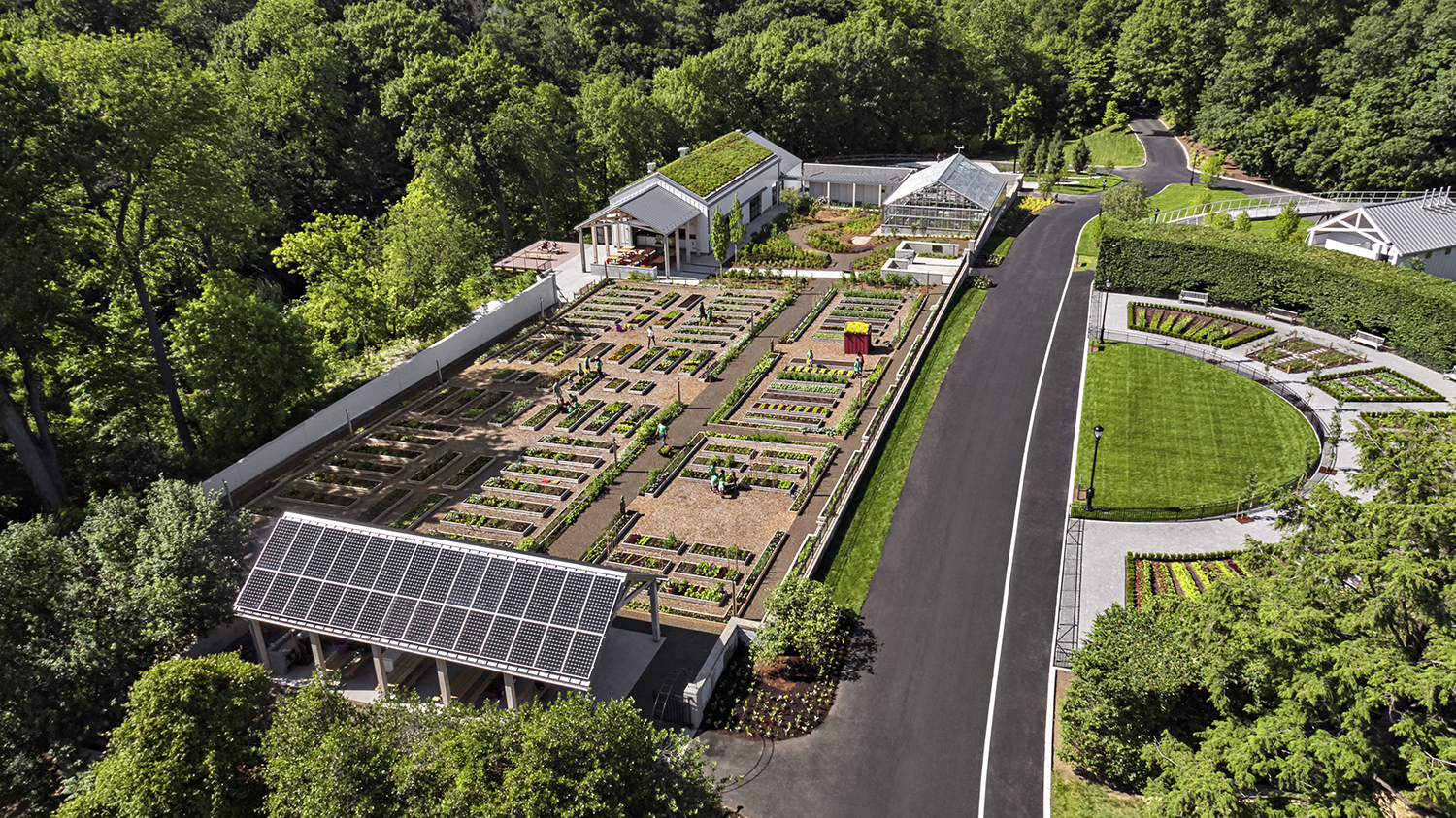 An aerial photograph of NYBG's Edible Academy is a year-round teaching center