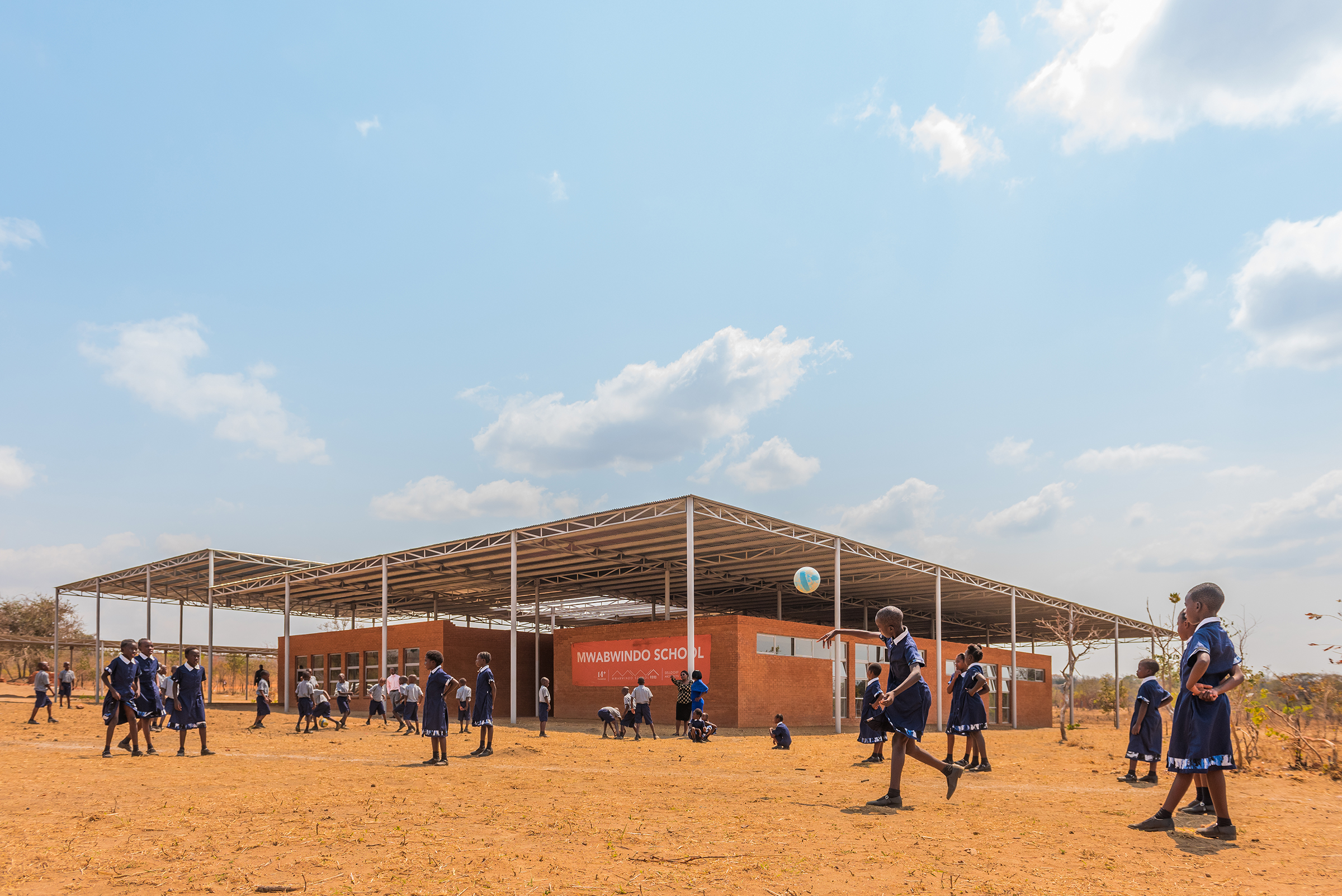 This is an image of the exterior of the Mwabwindo School