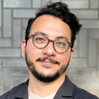 Headshot of Omid Oliyan