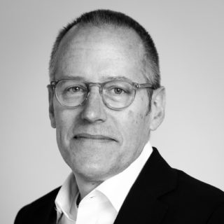 Headshot of David Lewis