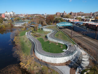 Bronx River Greenway / Starlight Park, Bronx