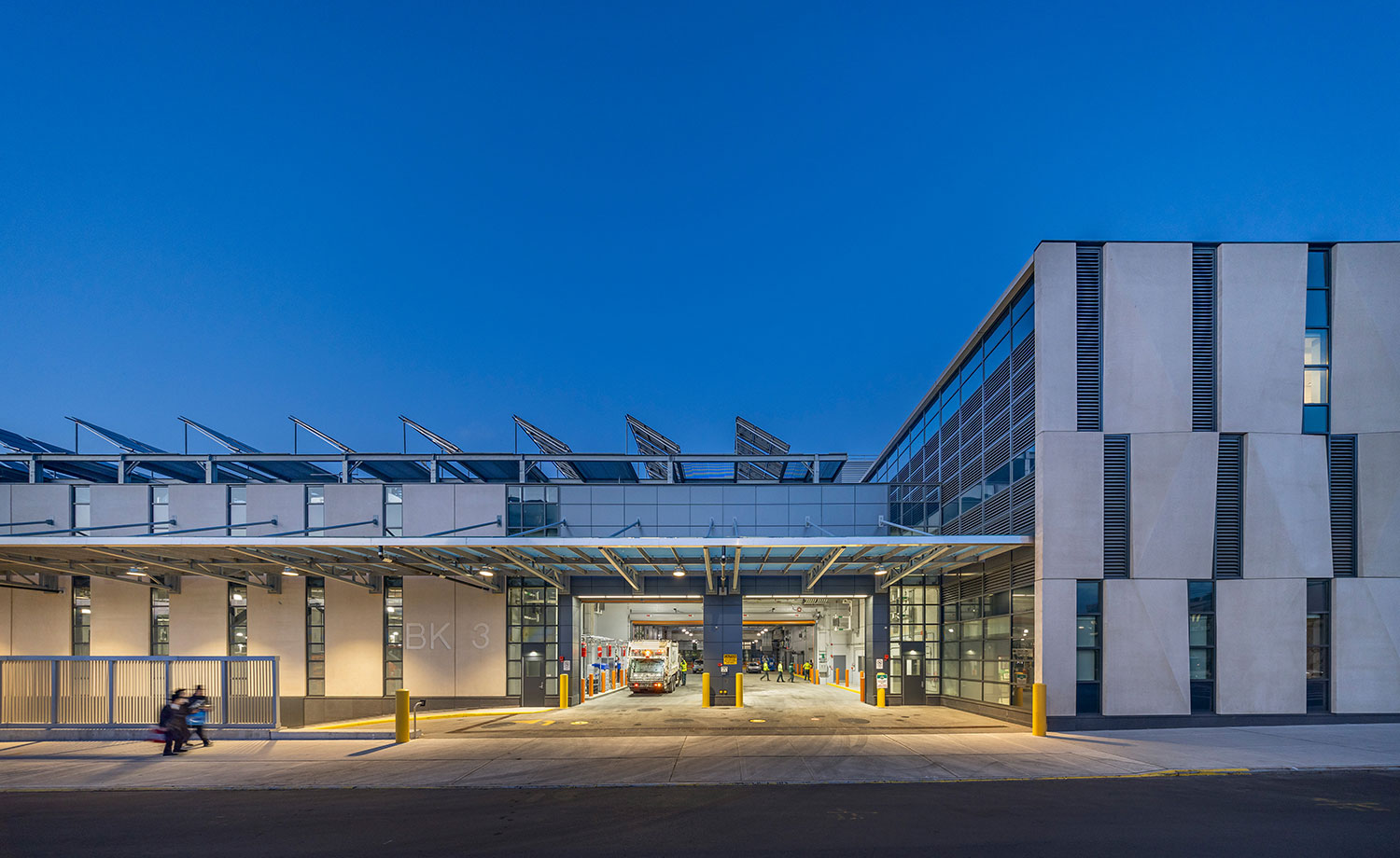 DSNY Brooklyn Garage exterior view